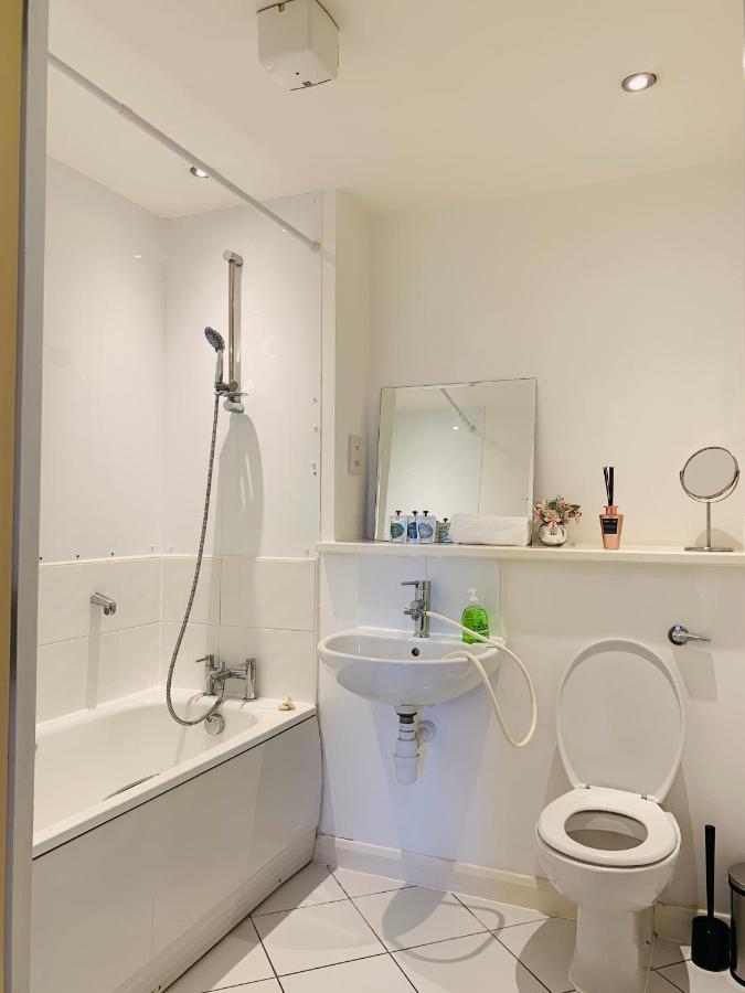 Insta-Style Penthouse With Balcony Or 2B Apartment With Balcony Birmingham City Centre Ngoại thất bức ảnh